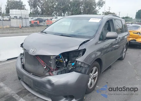 2015 Toyota Sienna Le 8 Passenger from USA, damaged, VIN 5TDKK3DC5FS631759